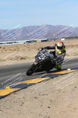 media/Dec-10-2023-SoCal Trackdays (Sun) [[0ce70f5433]]/Turn 9 Inside Set 1 (1115am)/